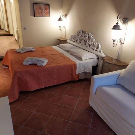 Casa Vacanze Campo de' Fiori Roma Esterno foto