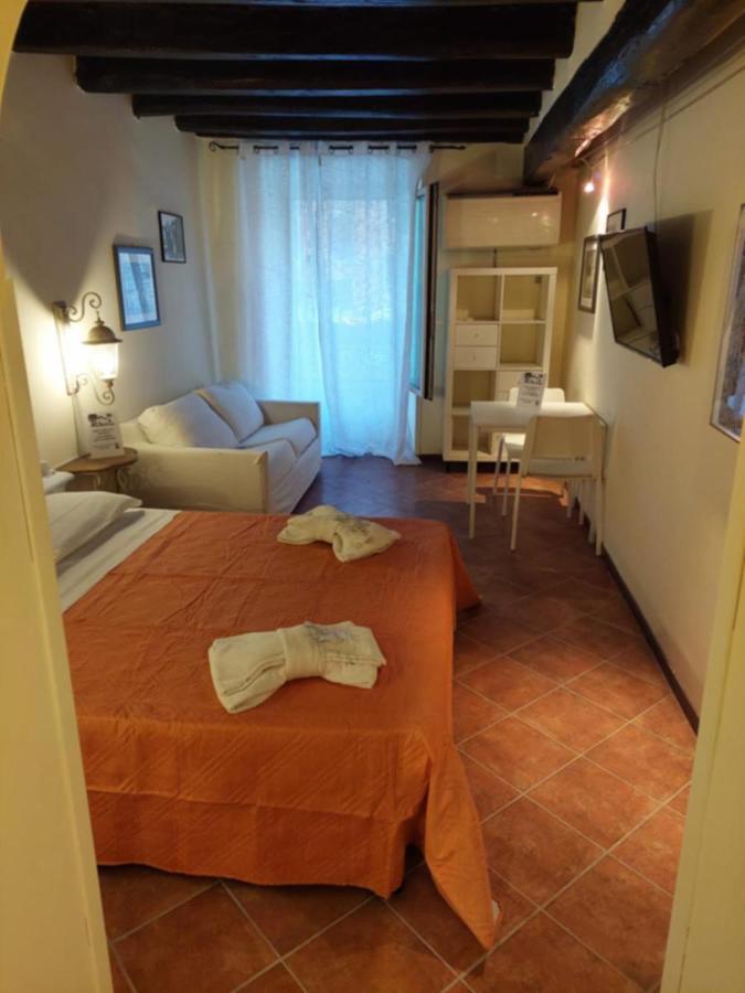 Casa Vacanze Campo de' Fiori Roma Esterno foto